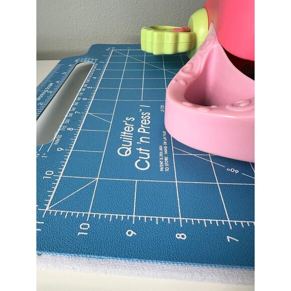 Littlest Pet Shop Get Better Center Playset 2005 Hasbro LPS - Picture 6 of 7